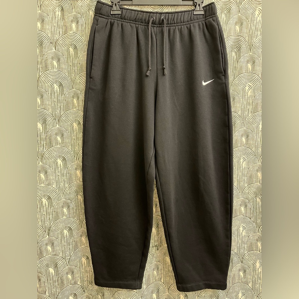 Nike NSW Essential Cropped Fleece Pants